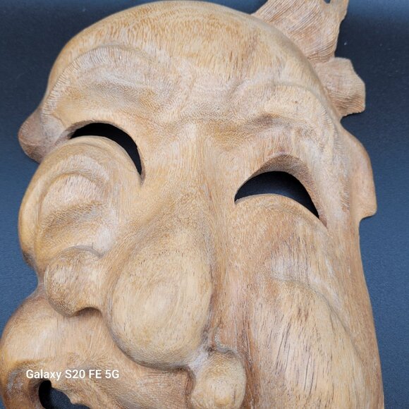 Natural Wood Hanging Wall Decor Carving - Laughing Face Hand Carved - Picture 2 of 15